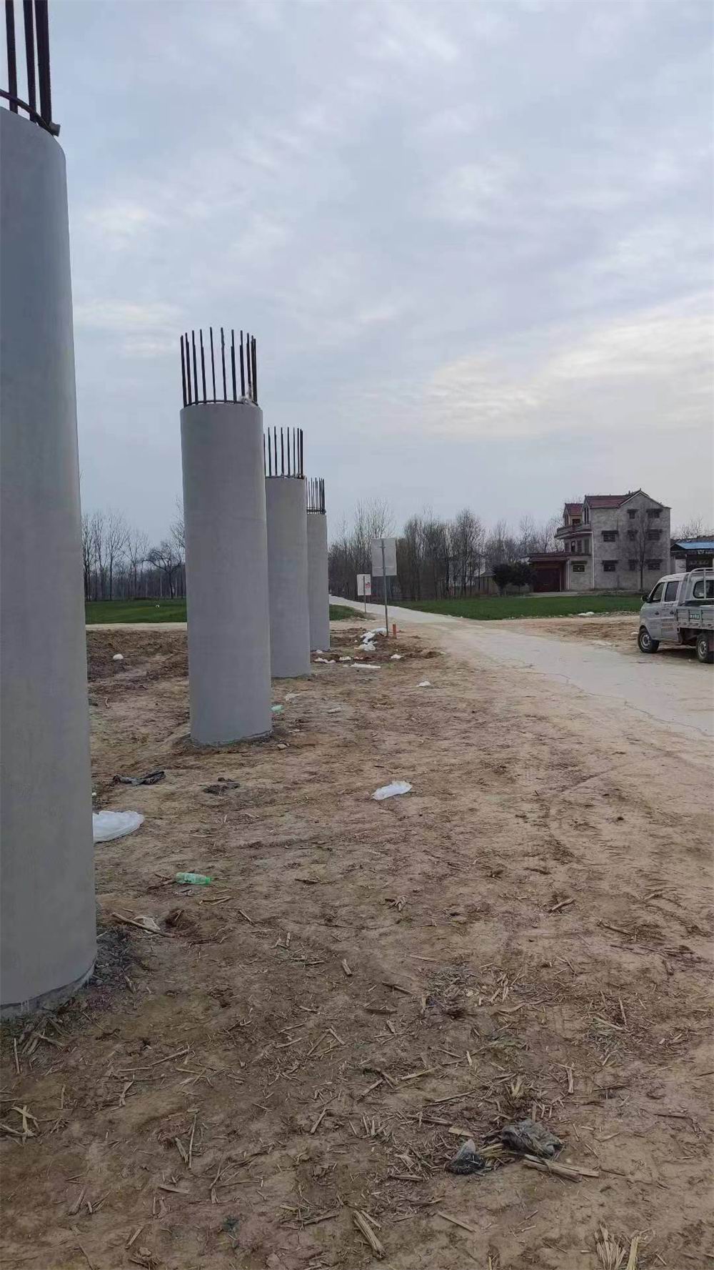 墩柱表面缺陷修复装饰